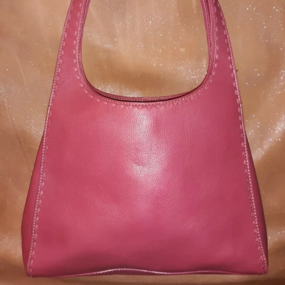 NINE & COMPANY LEATHER PURSE